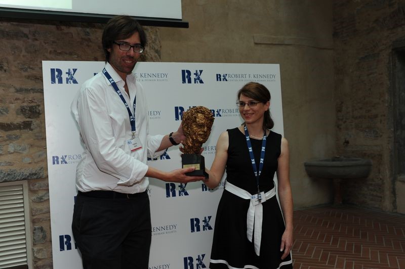 renata award