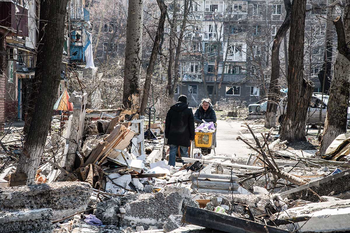 Residents-of-Mariupol