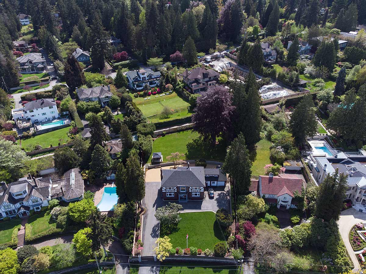 Vancouver-Mansions-6