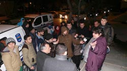 Photo2_KhadijaInterviewed_small