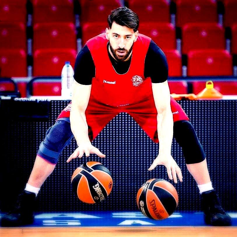 Tornike SHelgelia’s road to the NBA when Valencia saw him at a camp in Batumi. (Photo: iFact.ge)