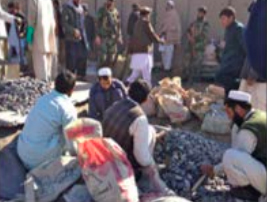investigations/Paramilitary-Officials-Processing-Chromite-Penich.jpg