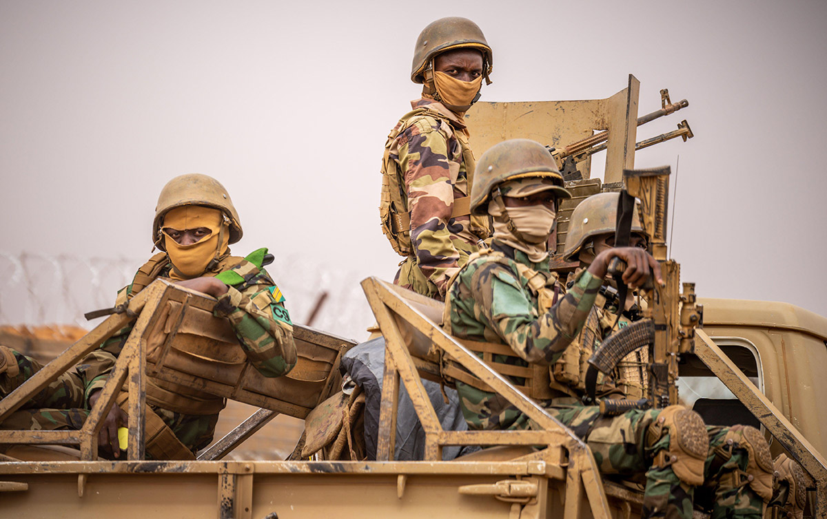 investigations/Soldiers-in-Niger.jpg