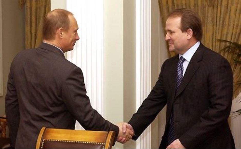 investigations/Vladimir-Putin-Meeting-Medvedchuk.jpg