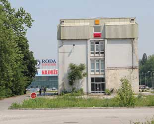 man-in-the-middle/Roda-Market-Zmaj.jpg