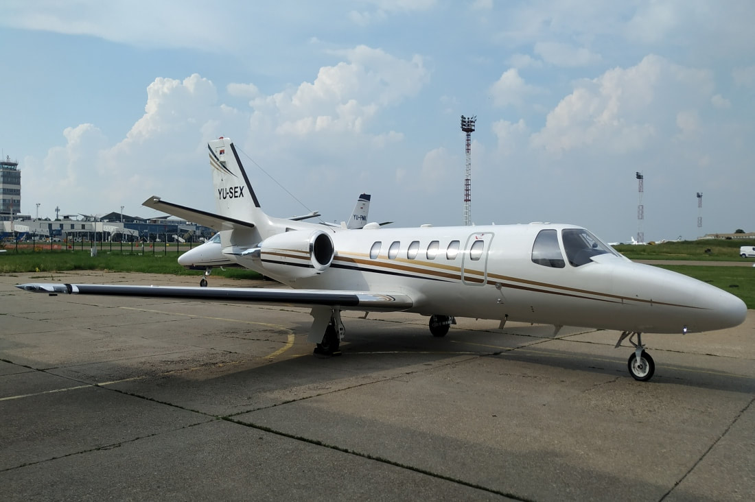 openlux/Aircraft-Cessna-550-AirPink.jpg
