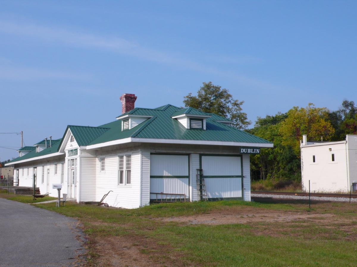 the-fincen-files/Old-train-station-in-Dublin-Virginia.jpg