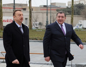 Aliyev walks with Mammadov