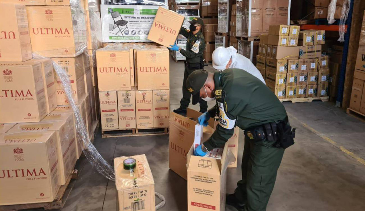 tobacco/china-tobacco/Colombia-Cigarette-Bust.jpg