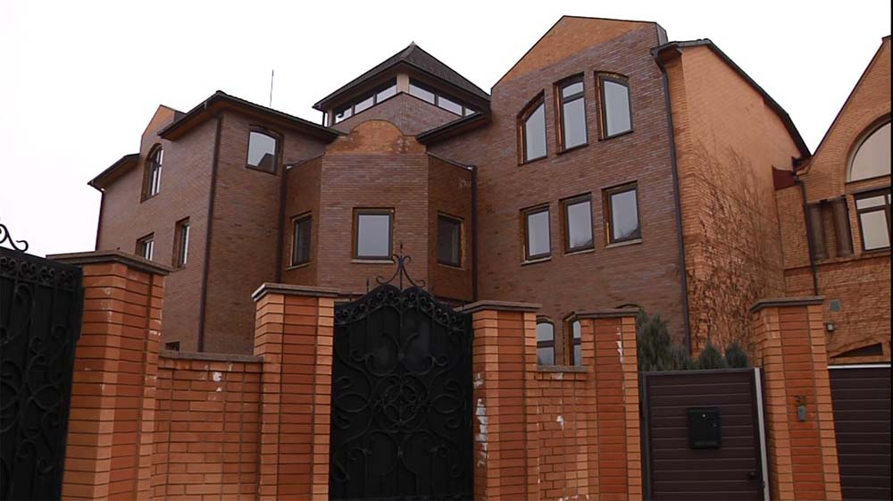 yanukovych-leaks/Real-Estate-House.jpg