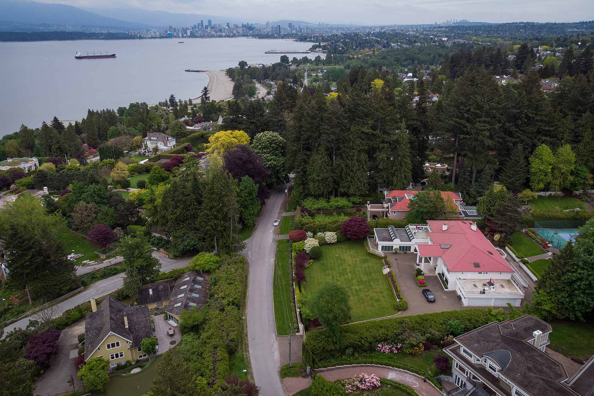 Vancouver-Mansions-3