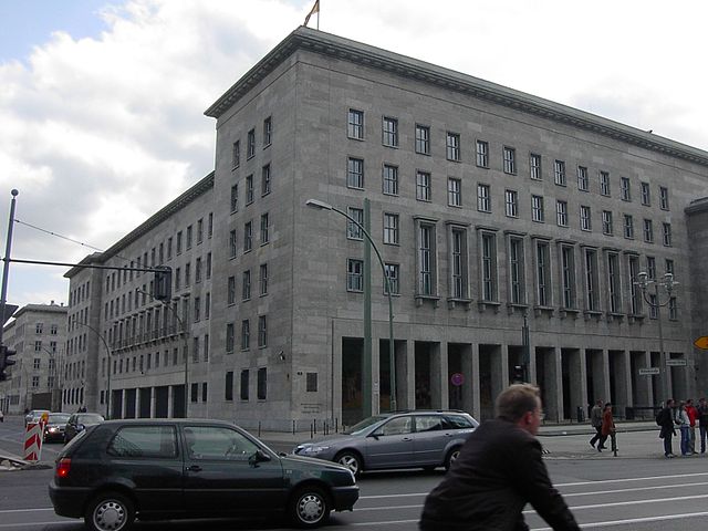640px-Germany Finance Ministry building