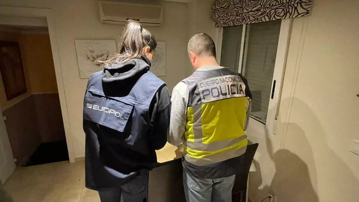 Europol China Prostitution