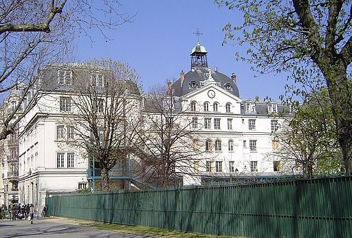 Neuilly-sur-Seine - Collège Sainte-Croix
