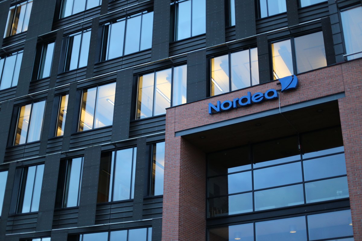 Финский банк Nordea избежит ответственности за причастность к масштабным схемам отмывания денег из России