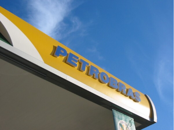 Petrobras Logo Photo