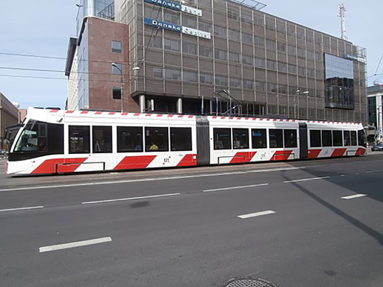 Tram 506 at Danske Bank Tallinn 31 August 2015
