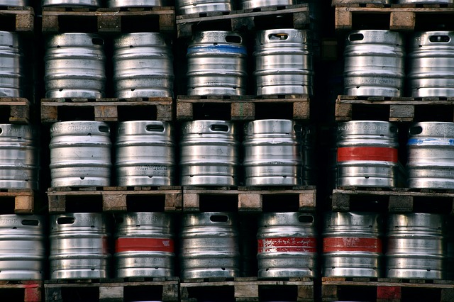 During one raid, officers found nearly US$80,000 worth of beer in a single truck. (Source: Pixabay.com)