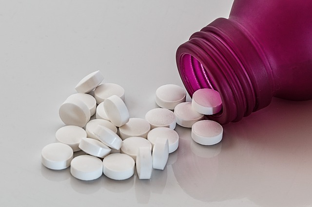 www.maxpixel.net-Medication-Tablets-Bottle-Drugstore-Pills-Drugs-384846