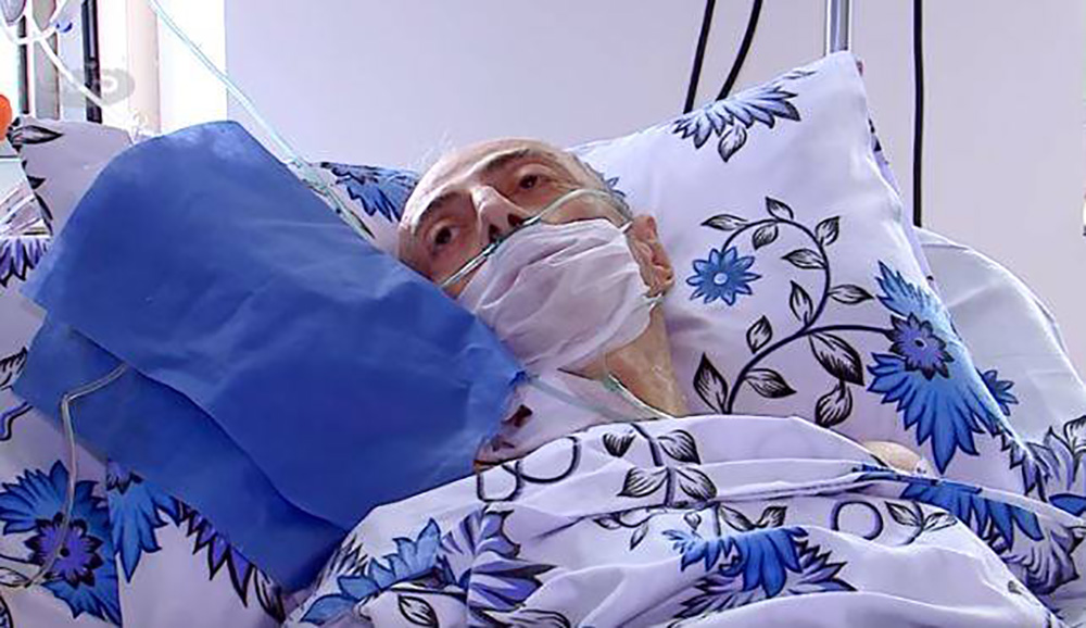 Karlo Kekelidze spoke from his Tbilisi hospital bed to reporters from a GDS television show four days after his transplant operation. He died three days later. (Photo: GDS Television)