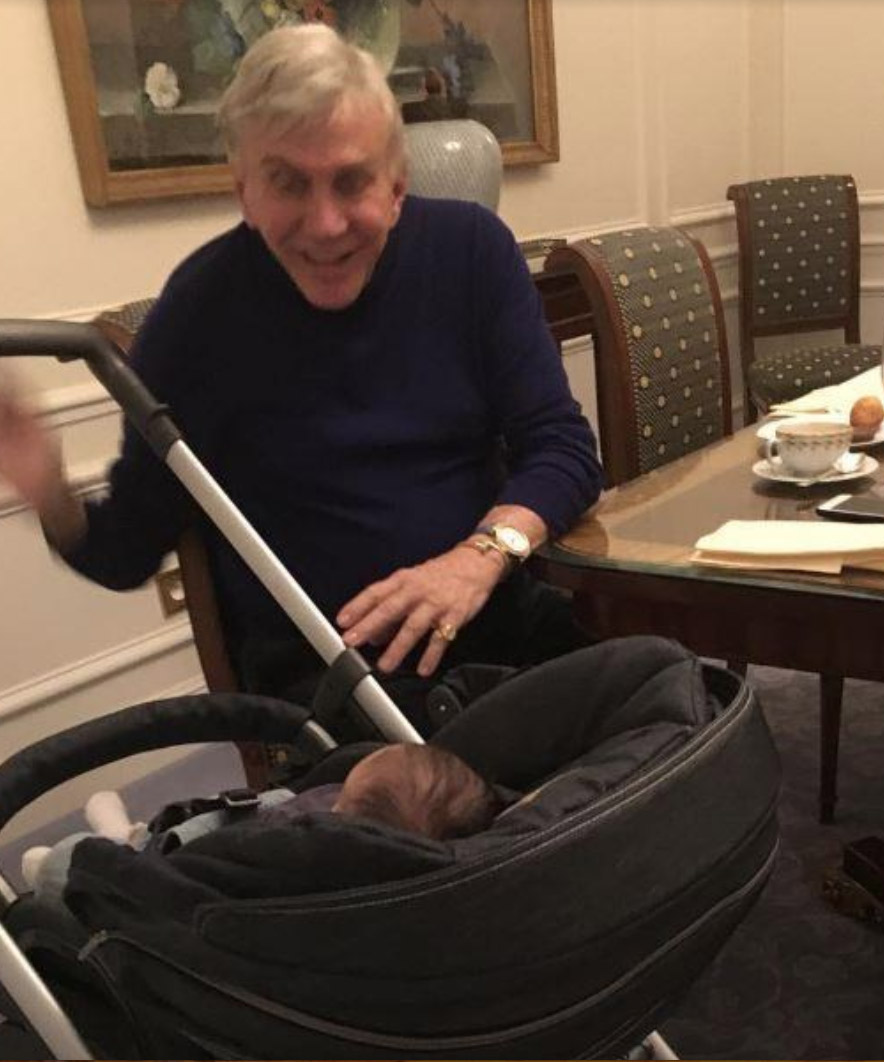 Osmel Sousa and the child of Moreno and Menicucci (Photo: Instagram)