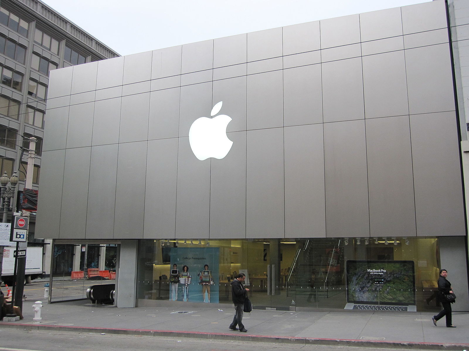 Apple Store LA