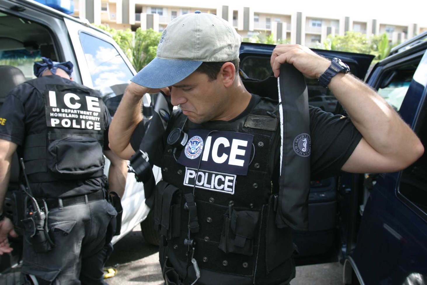 US Immigration & Customs Enforcement officers