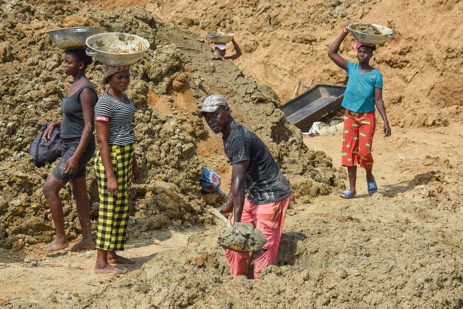 Duplicity and Destitution: How Sierra Leone’s Artisanal Diamonds Fail to Benefit Local Communities
