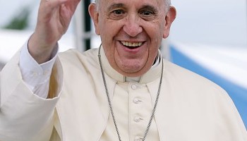 Pope Francis Tells Mafia To Stop Thinking About Money
