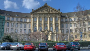 Germany: Court Forces Newspaper To Unpublish Military Docs