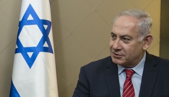 Впервые в истории Израиля премьер-министр страны может предстать перед судом