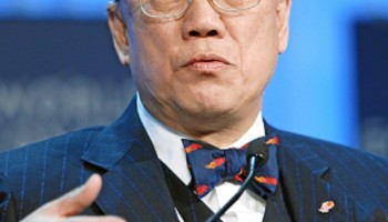 Hong Kong: Former Leader on Trial for Alleged Conflict of Interest