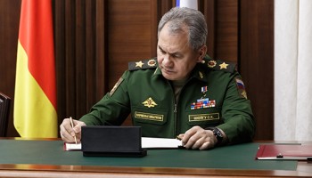 «Важные истории»: Высокие зарплаты на оборонных предприятиях плохо влияют на экономику страны