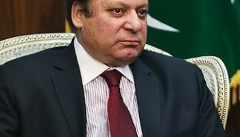 Pakistan Ex-PM Returns Home to Face Graft Charges