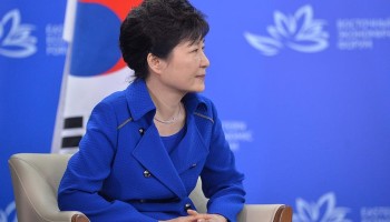 South Korean President Offers to Resign After Hundreds of Thousands Take to the Streets