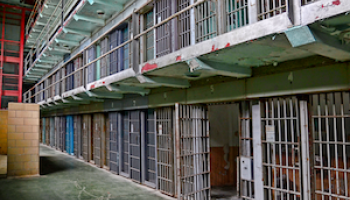 Romania: Suspected Prison Scam—Write a Book and Get Out Early