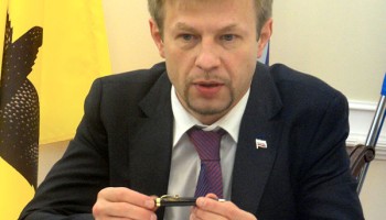 Russia: Opposition Mayor Gets 12 Years for Bribery