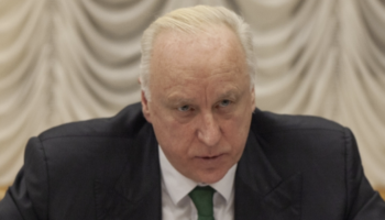 Следственный комитет предложил внести конфискацию имущества коррупционеров в Конституцию