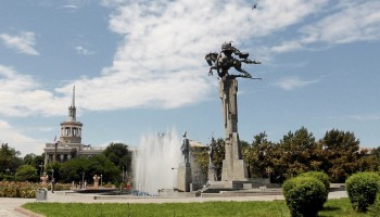 Kyrgyz Police Investigate Forceful Encounter with Journalists