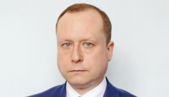 Смоленского чиновника обвиняют в продаже заброшенного здания по заниженной цене. Администрация города оценивала его еще в два раза ниже
