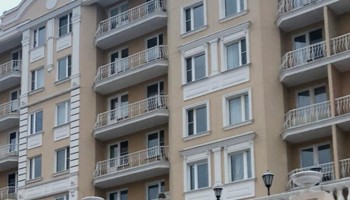 Baza: в построенном мэрией Москвы доходном доме выдавали квартиры за успешную организацию выборов мэра