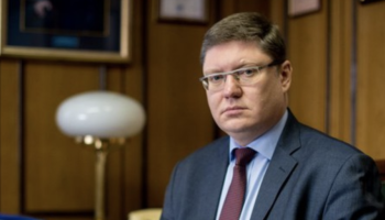 «Единая Россия» предложила вернуть депутатам региональных парламентов право руководить коммерческими предприятиями