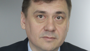 Замглавы Челябинска по экономическому развитию задержали по подозрению в получении взятки в 400 тысяч рублей