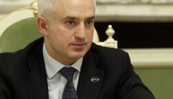 В Санкт-Петербурге задержали депутата от «Единой России» по делу о взятке в 15 миллионов рублей
