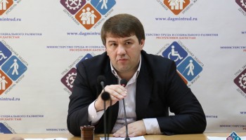 Бывшего министра труда Дагестана обвинили в создании преступного сообщества