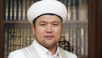 Главный имам Алматы призвал пройти испытание коронавирусом, отказавшись от коррупции и кредитов