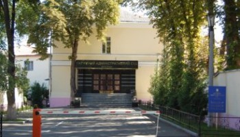 «Слiдство.iнфо»: Окружной административный суд Киева возвращал украинское гражданство «ворам в законе»