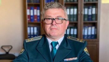 Начальника службы по противодействию коррупции Северо-Западного таможенного управления ФТС России арестовали за взятку