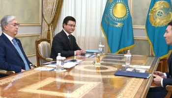 «Власть»: Правительство Казахстана пользуется непрозрачной схемой вывода средств из Нацфонд