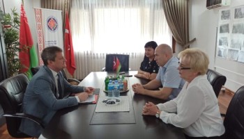 «Бюро»: Беларусское общество Красного Креста тратит деньги доноров на содержание раздутого штата и дорогие номера в поездках